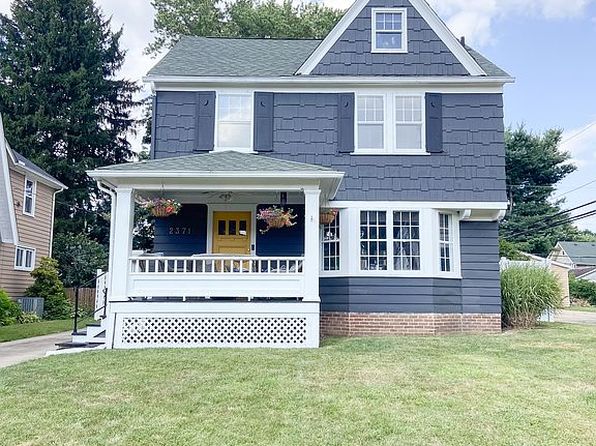 2371 Wyandotte Ave