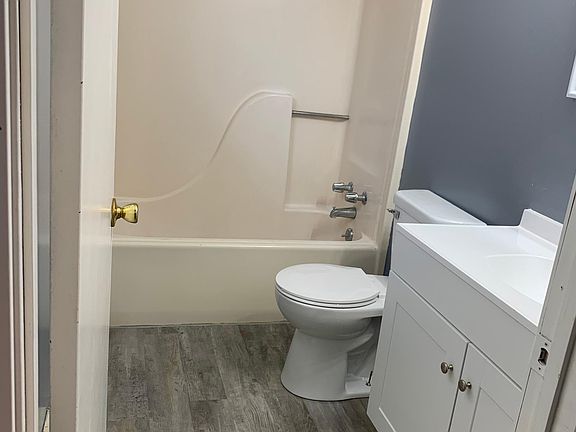 3rd image of 2818 Whitener St APT 7