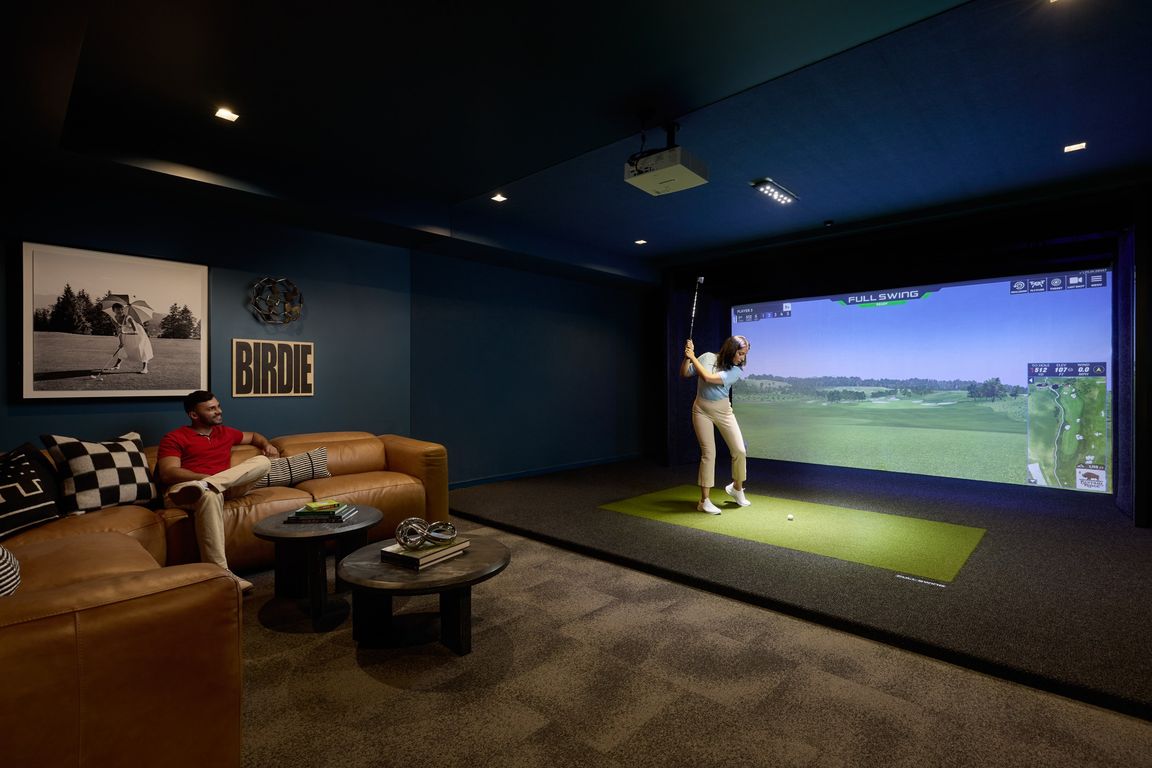 Golf and Sports Simulator