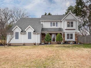 8030 Farindon Dr, Germantown, TN 38138