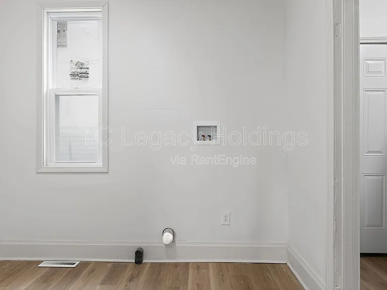 281 View Ave — Photo 28