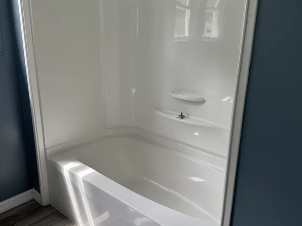 202 Jenkins Ave NW, Branford, FL 32008