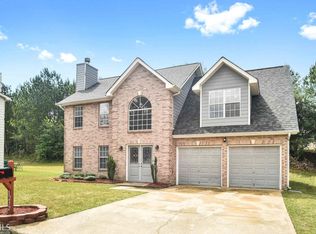 1232 Old Greystone Dr, Lithonia, GA 30058