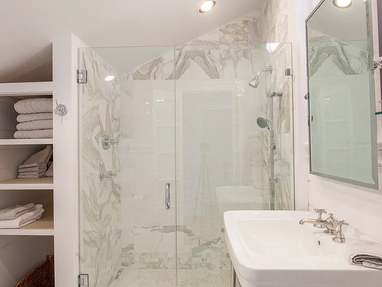 170 Ericas Ln — Photo 14