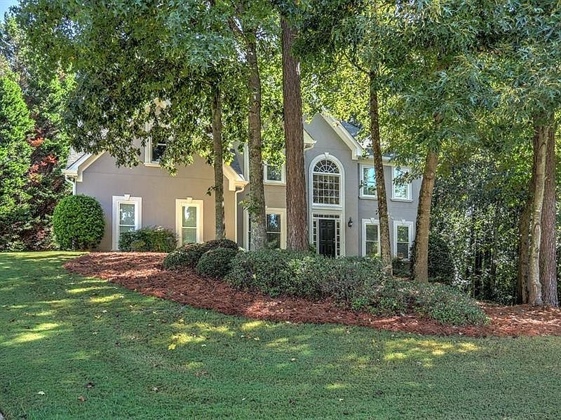 2nd image of 2070 Stanrich Ct