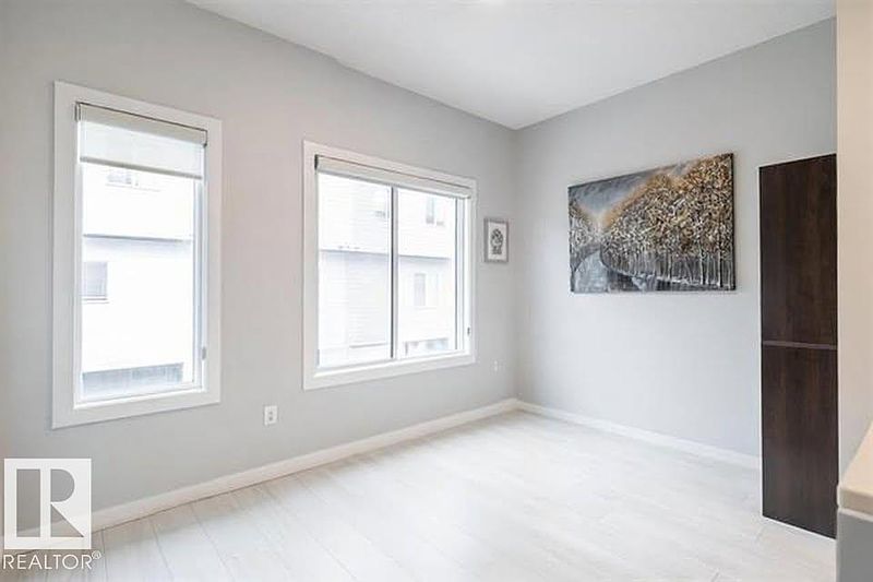 Edmonton Townhouse for rent - 3 Bedrooms — photo 2