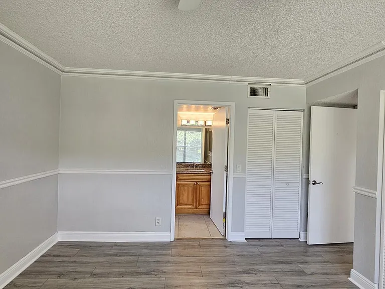 1701 Balfour Point Dr #G — Photo 16