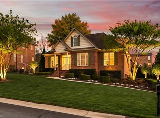 299 Kiawah Island Dr, Winston Salem, NC 27107