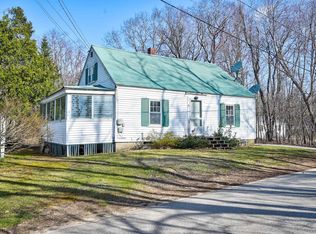 14 Jackson Ave, Conway, NH 03818
