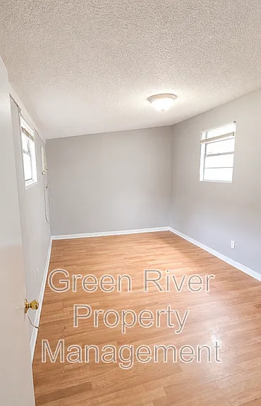 8910 Adams Ave — Photo 17