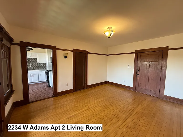 2234 W Adams Blvd #2 — Photo 5
