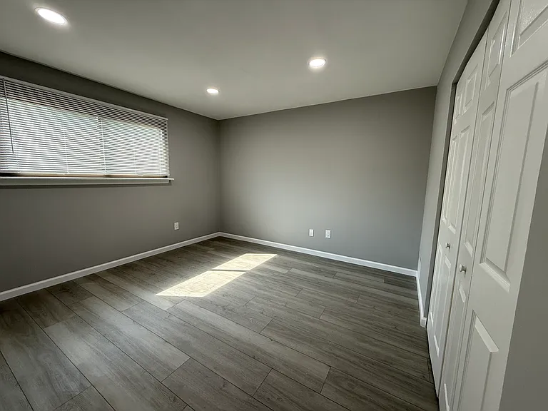 215 Stony Way — Photo 11