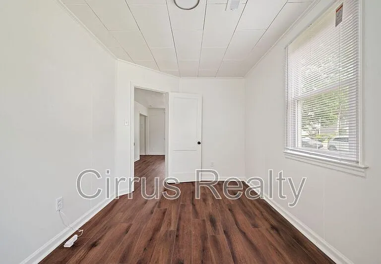 2822 Ryland Rd — Photo 12