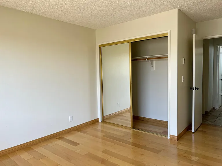 533 Ashland Ave #206 — Photo 10