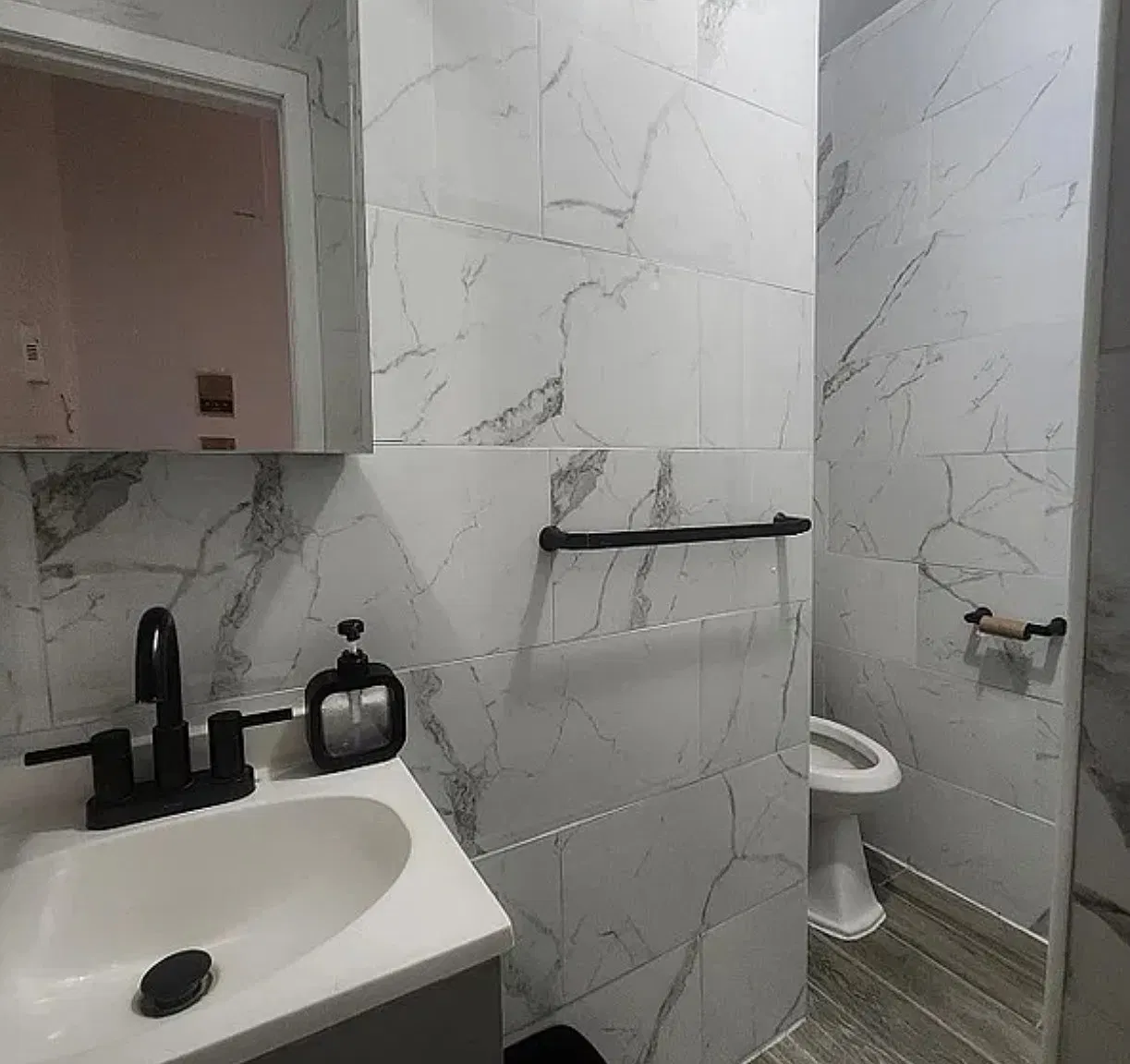 529 West 48th Street — Photo 4