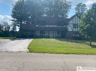 8283 Canterbury Dr, Clymer, NY