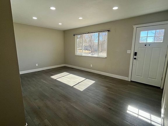 4th image of 3440 Colony Hills Rd