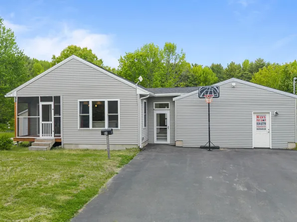81 Bowman Street, Farmingdale, ME 04344