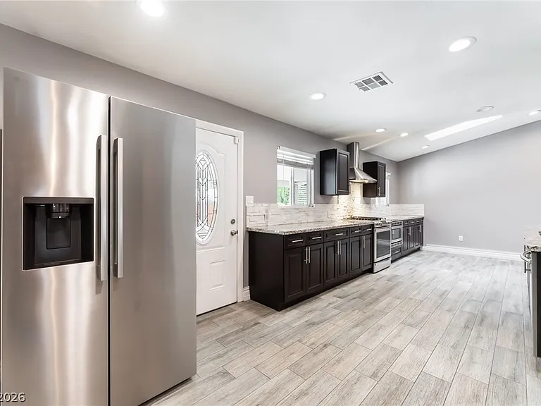 7425 Copper Crown Ct — Photo 18