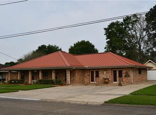 1906 Hymel Dr, Lutcher, LA 70071
