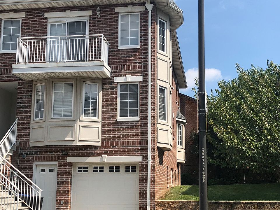 1st image of 329 Soundview Ln #1