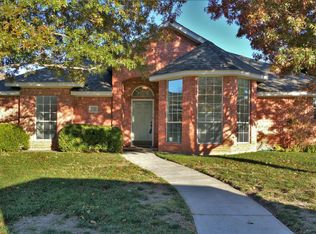 5723 Foxcroft Dr, Amarillo, TX 79109