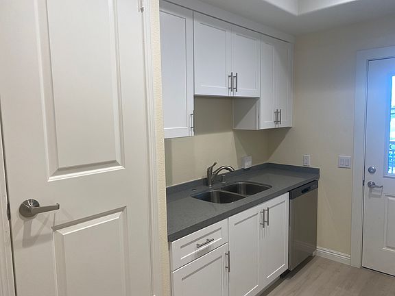 Kitchen with Dishwasher.