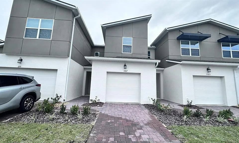 1167 Boardwalk Pl