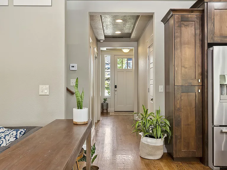 691 W Cagney St — Photo 19