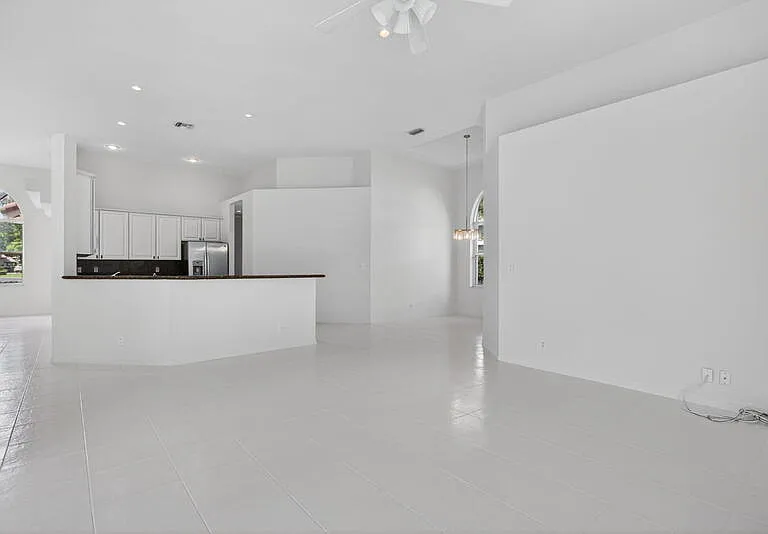 10251 NW 62nd Dr — Photo 30