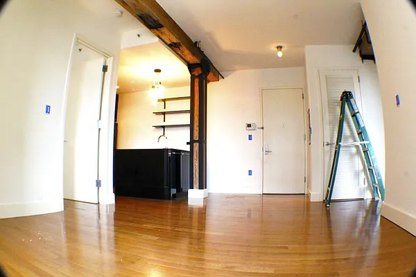 Rented by Loom Group | media 74