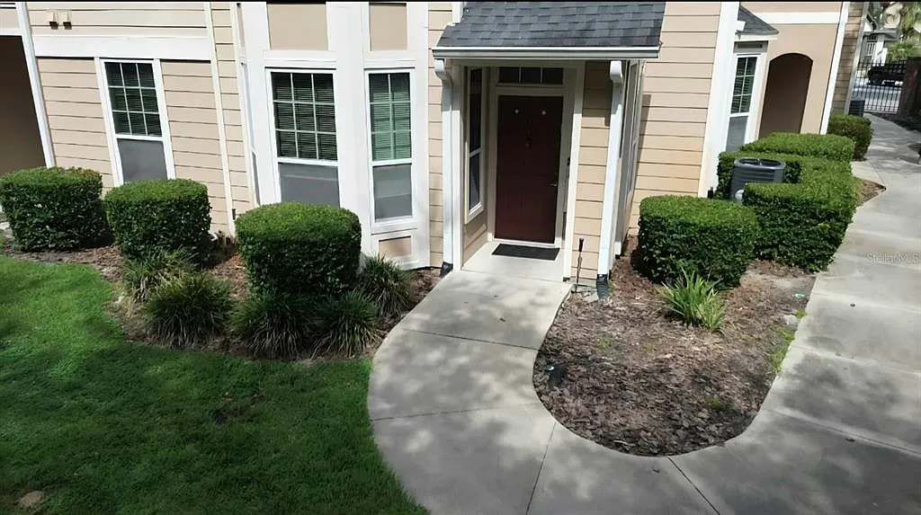 2 bed, 2.0 bath, 1127 sqft, $1,800 — Photo 3