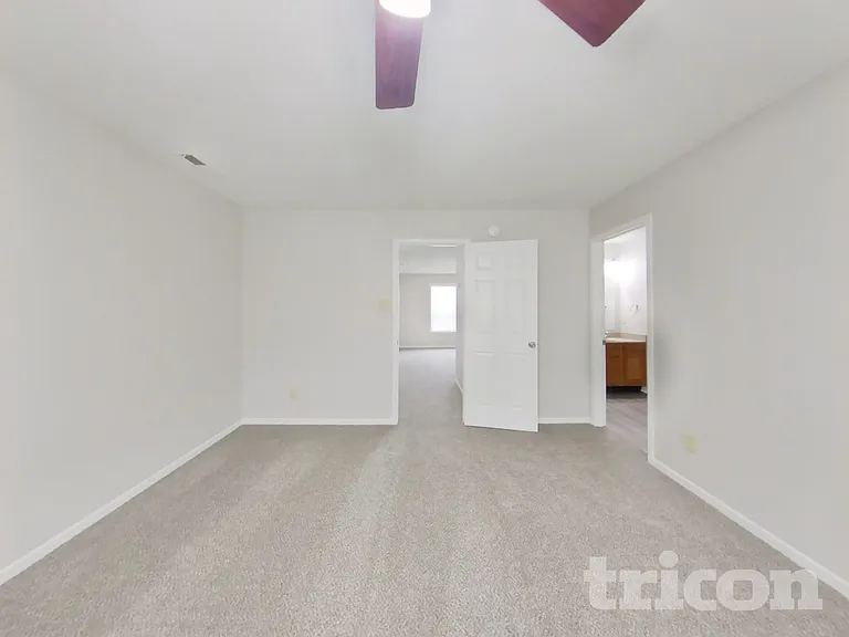 7713 Brandenburg Way — Photo 7