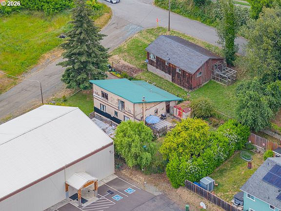 5th image of 725 B St