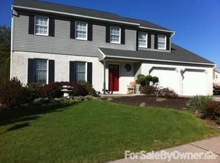 3112 S 4th Ave, Whitehall, PA 18052