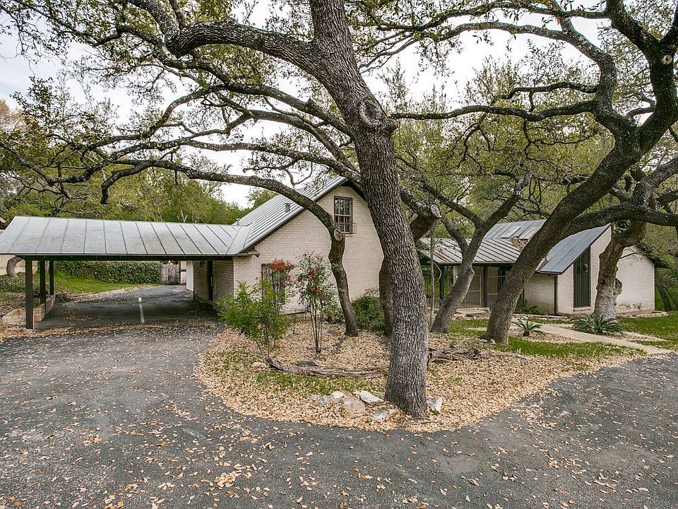 1st image of 302 Yosemite Dr