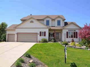7449 Blazingstars Dr, Middleton, WI 53562