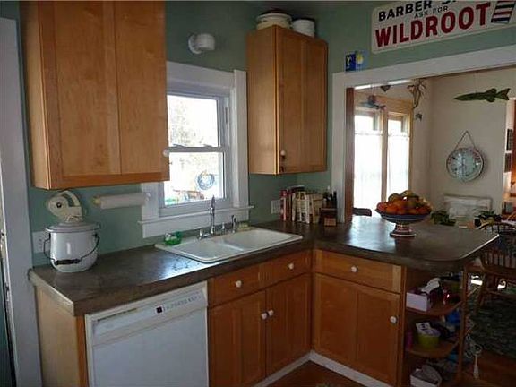 Kitchen/Concrete counters