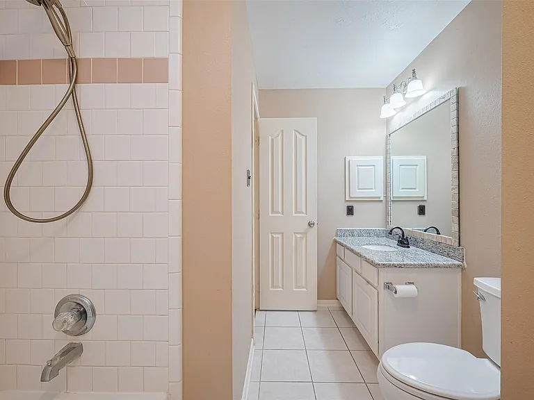 3911 Fall Branch Dr — Photo 36