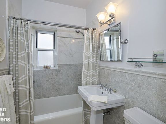 5th image of 963 2nd Ave #11B