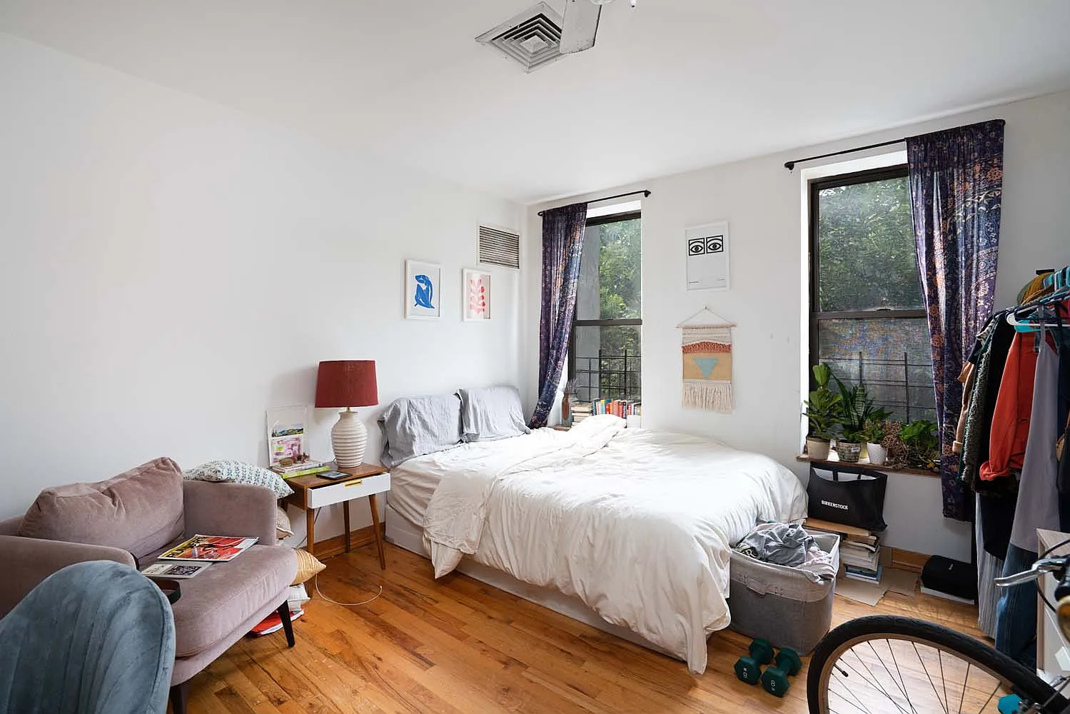 1596 Lex Avenue — Photo 4