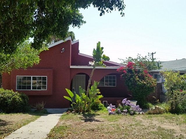 1st image of 721 Boundary St