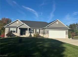 2360 Star Dr, Wooster, OH 44691