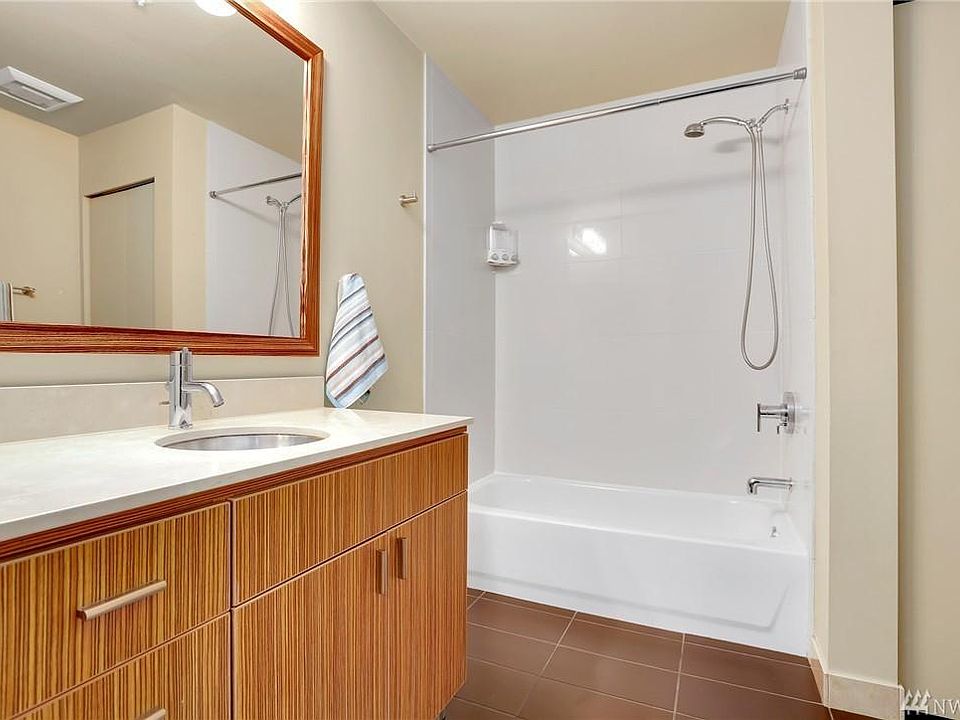 711 E Denny Way Seattle WA Zillow