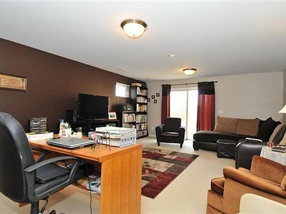 2nd image of 2612 Alyssum Dr