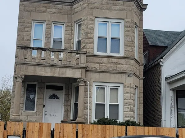 4119 W Gladys Ave, Chicago, IL 60624