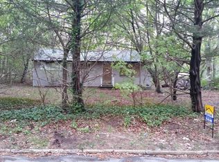 1318 McArthur St, Lakewood, NJ 08701