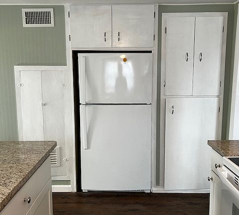 Newer refrigerator included with unit