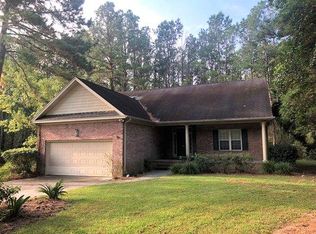 108 Sanderling Ct, Hampstead, NC 28443