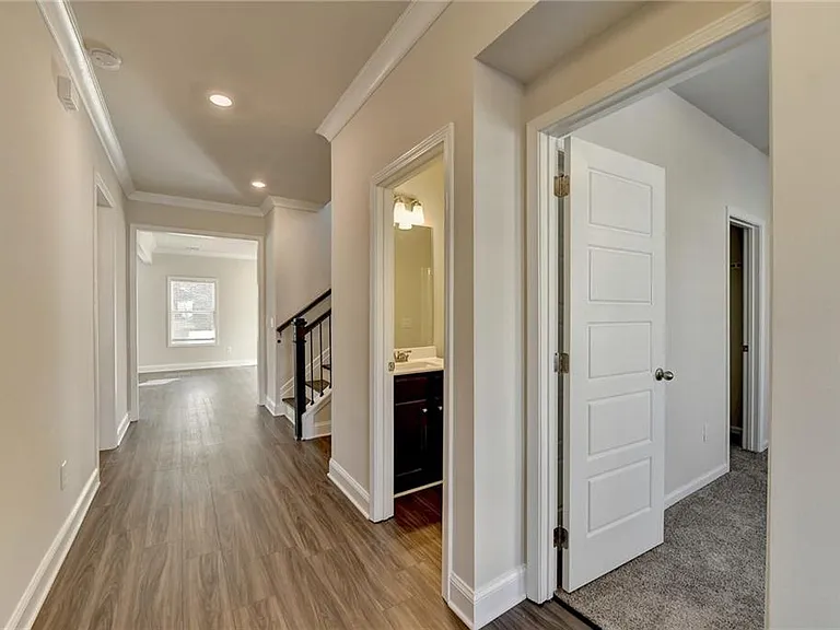 1622 Dover Creek Ln — Photo 5